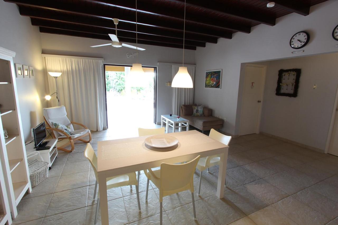 Kas Hoi In Sabalpalm Villas Кралендижк Екстериор снимка